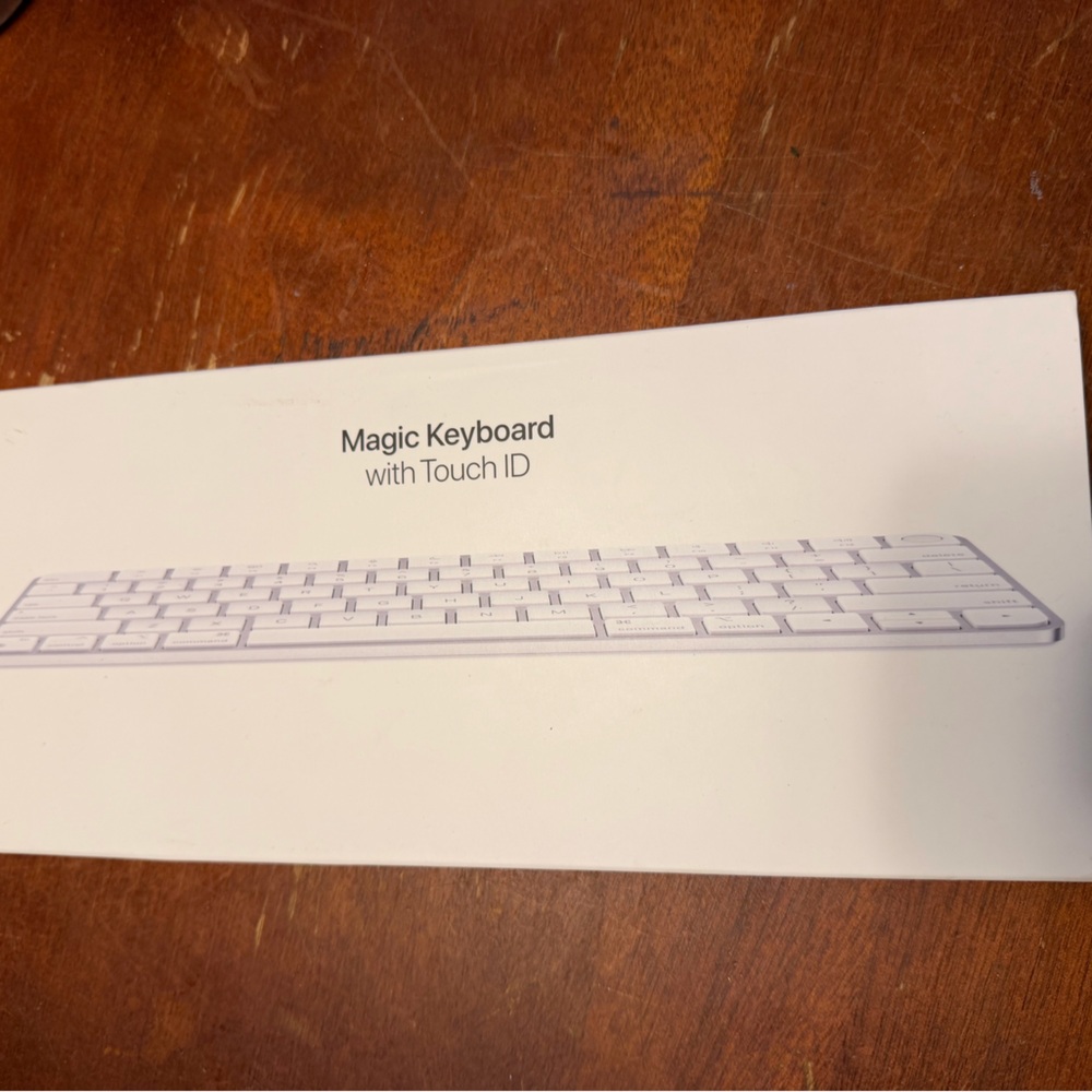 Apple Magic Keyboard with Touch ID - Silver